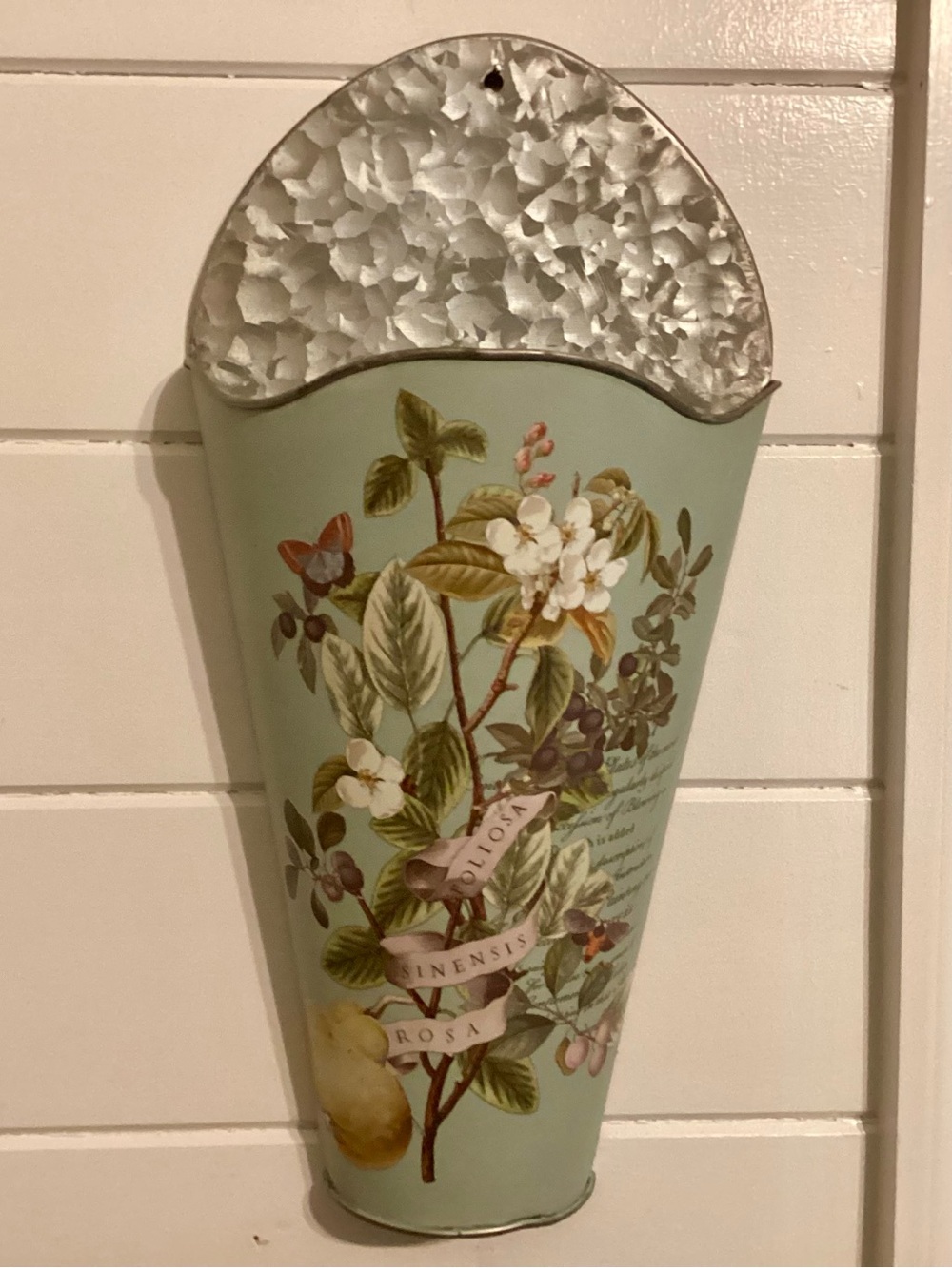 Floral Wall Pocket Vase - Sage Green